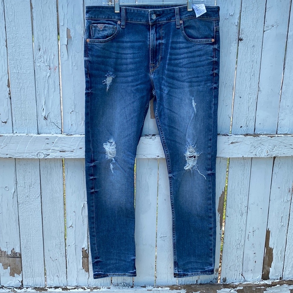 Guess Slim Tapered Medium Wash Distressed Jeans Size 34